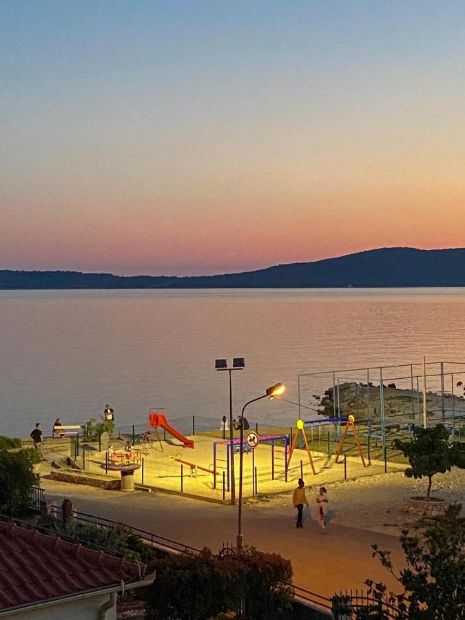 Apartman Luka Šibenik Exteriör bild