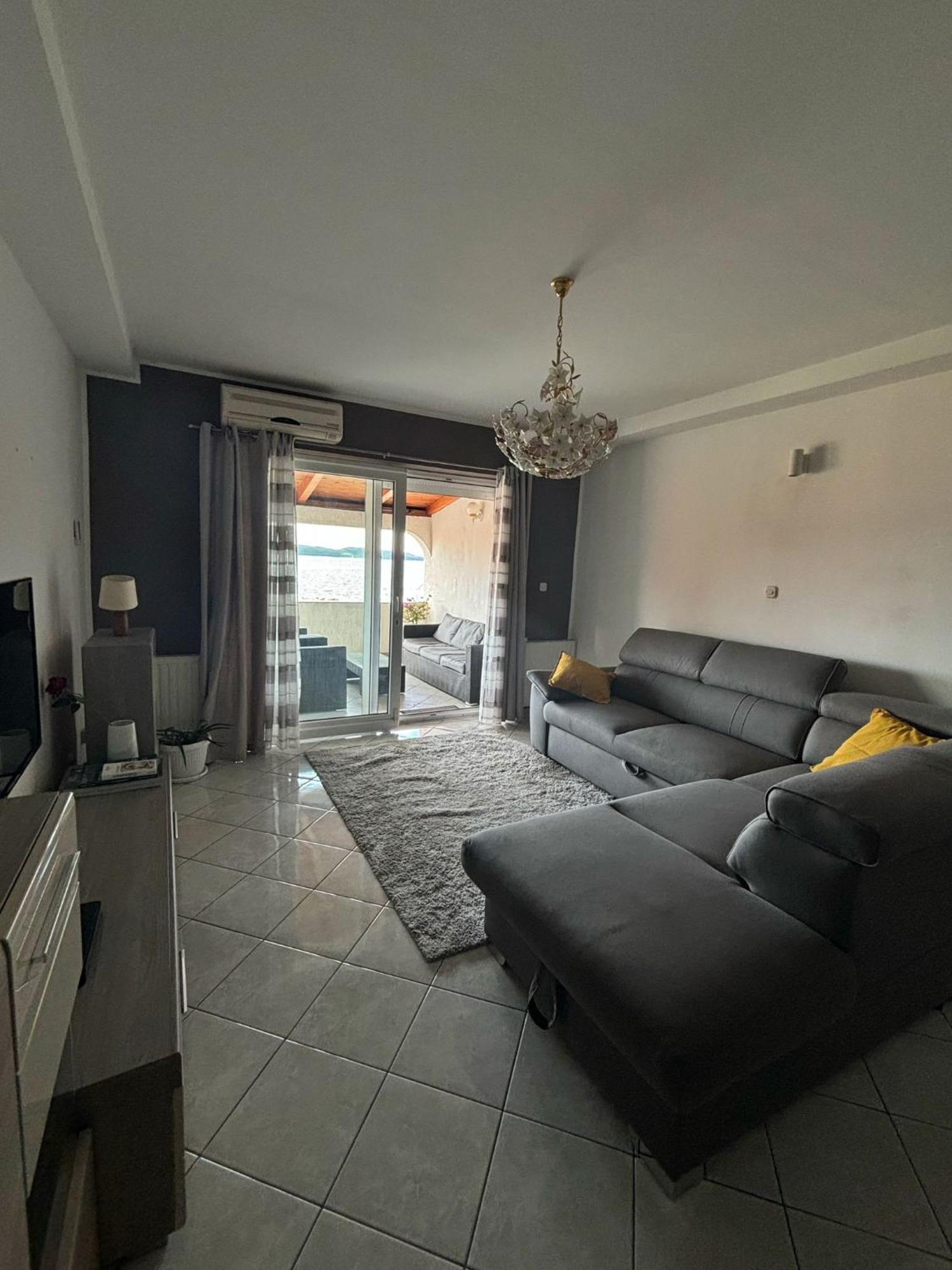 Apartman Luka Šibenik Exteriör bild